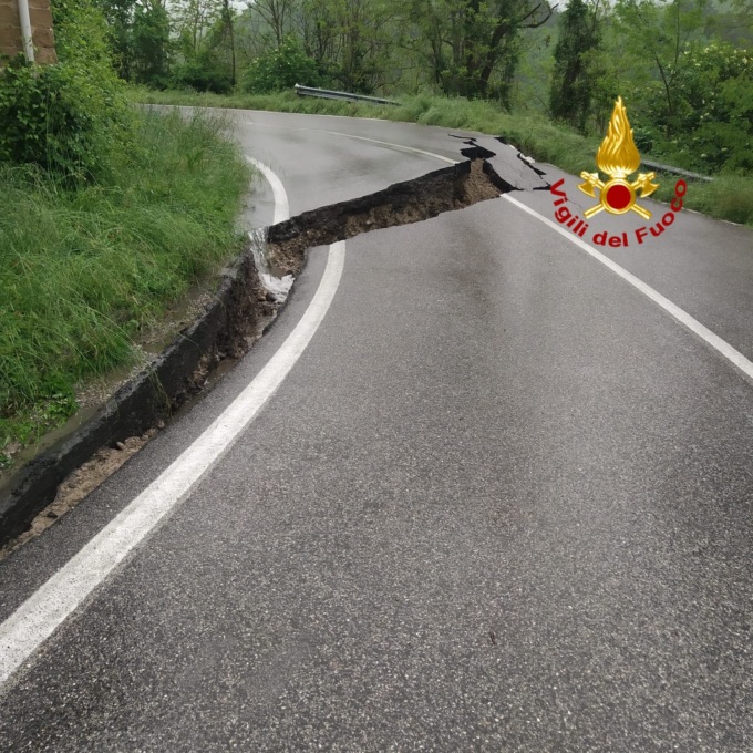 Maltempo, Mugello sotto la pioggia. Frazione isolate e strade interrotte a Marradi: scuole chiuse