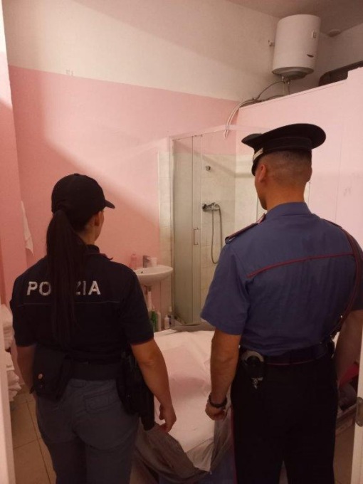 Massaggi erotici al centro massaggi orientale: chiuso