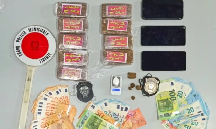 Nello scooter rubato nascosti oltre 900 grammi di hashish