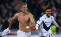 Passione, sofferenza, gioia: quanto è bella questa Fiorentina che vola in finale