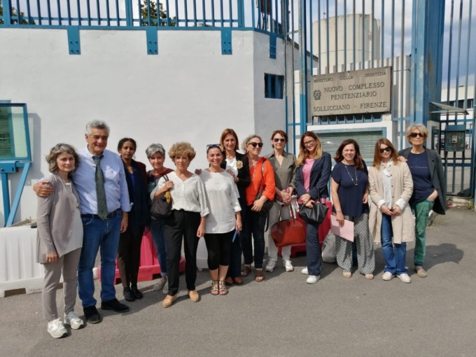 Diritti, visita al carcere di Sollicciano nella sezione femminile