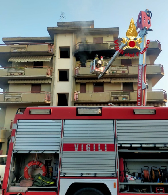 Certando: Incendio in un appartamento