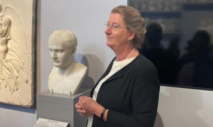 Alla Galleria dell'Accademia arriva busto in marmo di Napoleone