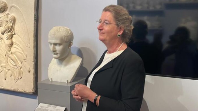 Alla Galleria dell’Accademia arriva busto in marmo di Napoleone