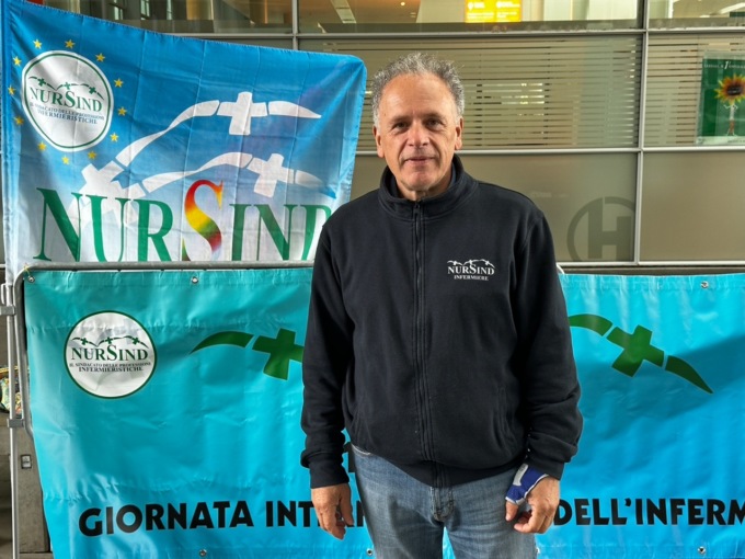 Si avvicinano le ferie estive, all’appello mancano centinaia di infermieri