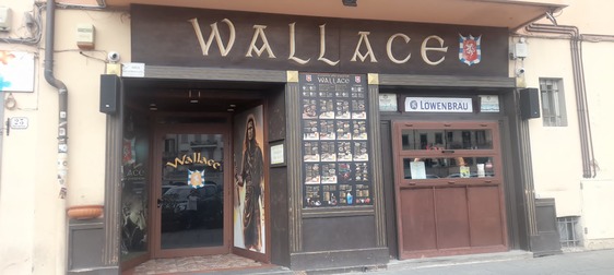 Prato: cameriere aggredito in un locale del centro