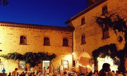 Cena in piazza per la notte di San Lorenzo