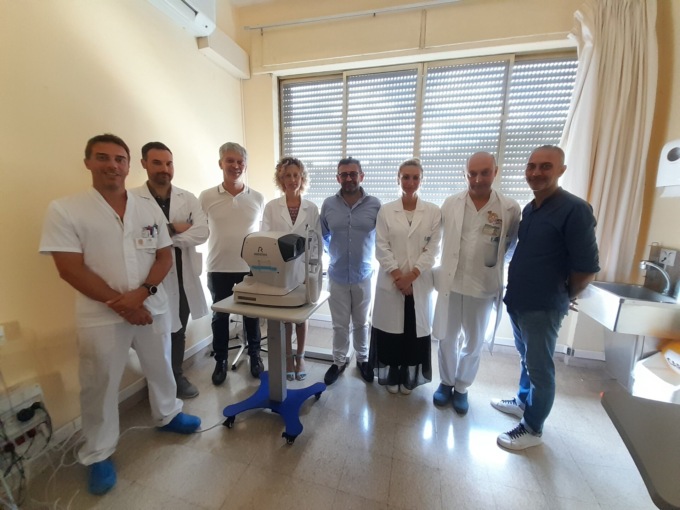 Donato un autorefrattometro al polo ambulatoriale oculistico di Pescia