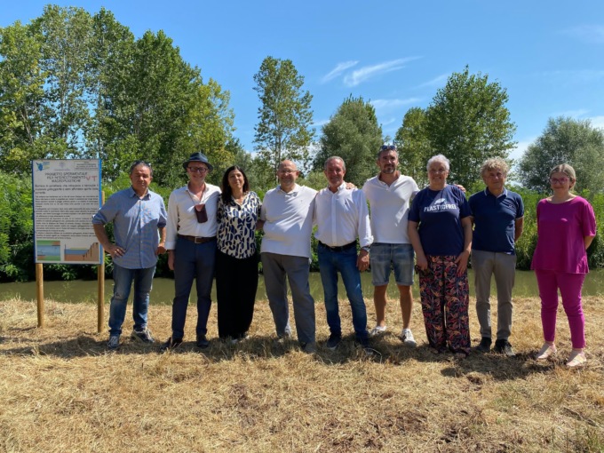 Padule di Fucecchio: ecco il progetto per rimuovere le plastiche galleggianti