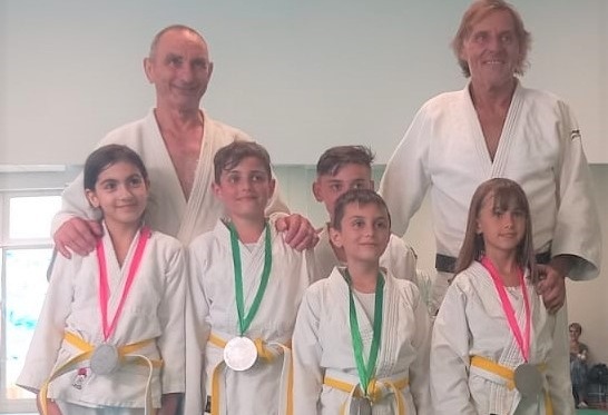Universo Judo Prato passaggi di cintura per gli Junior