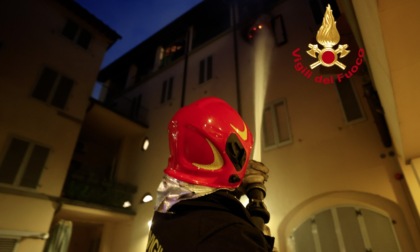 Rosignano (Livorno), incendio in appartamento: paura nella notte