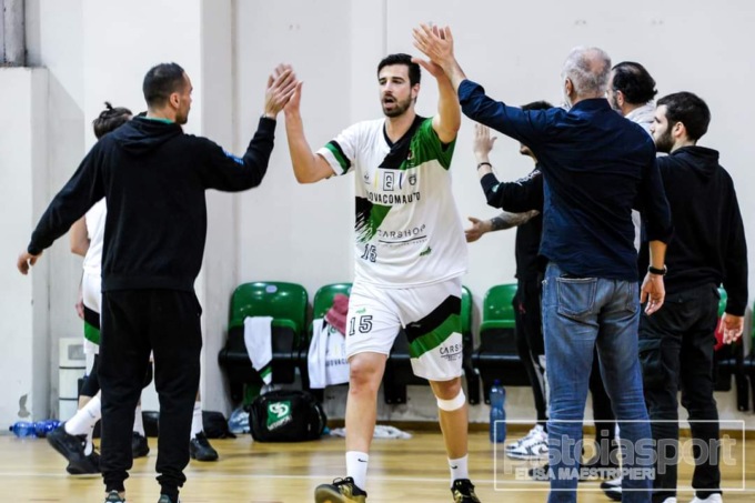 Francesco Tuci passa dal parquet alla scrivania