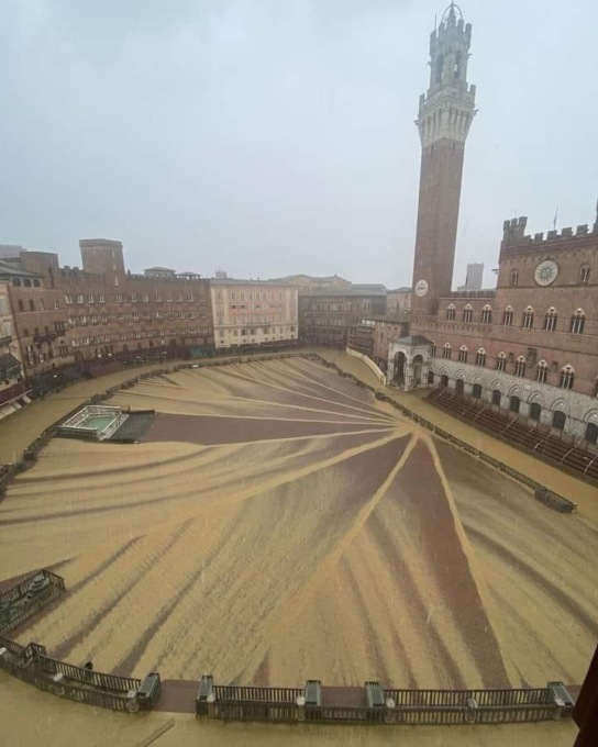 Palio bagnato: annullate le prove, ma occhi al cielo per il 2 luglio