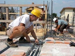 Caldo e afa, la Fillea Cgil Toscana: “Applicare misure a tutela sicurezza lavoro edili e cavatori”
