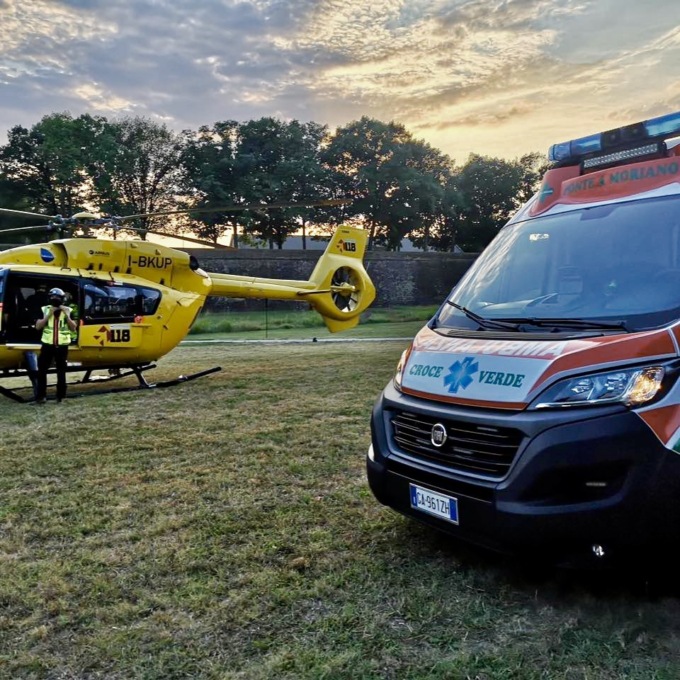 Scontro frontale contro un camion, muore 75enne in via del Brennero