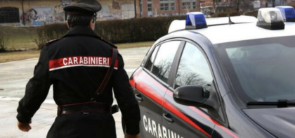 Uomo investito da un camion della nettezza urbana a Bagni di Lucca, muore 78enne