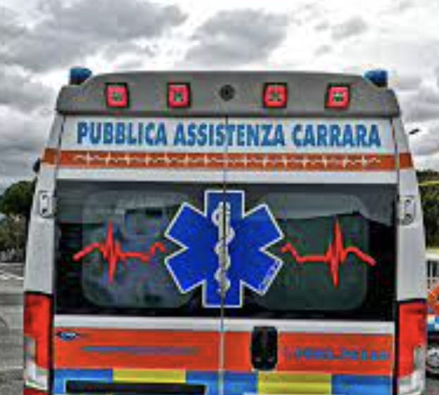 Un altro malore in mare, muore 79enne di Pescia
