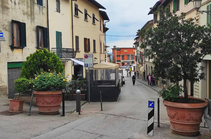 Montespertoli: da oggi la ZTL di via Roma cambia orario