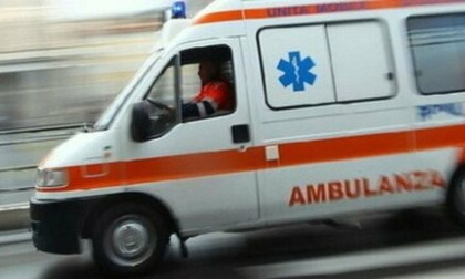 Incidente sul lavoro a Montale (Pistoia): un uomo si amputa due dita