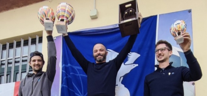 E’ di Firenze il campione italiano di mongolfiera, si chiama Federico Pagni