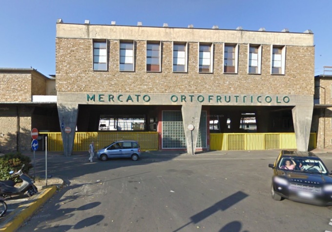 Maxi colpo al mercato ortofrutticolo di Firenze