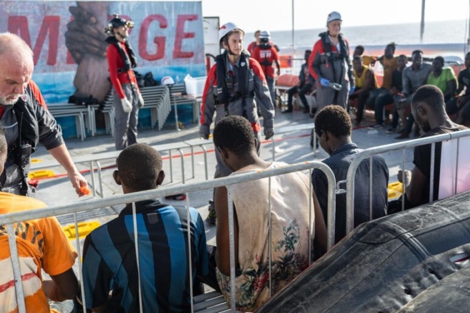 Life support soccorre 21 migranti, assegnato porto di Carrara