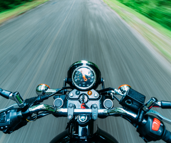 Si scontra con un furgone in sella alla sua moto. Morto sul colpo 26enne di Vicchio