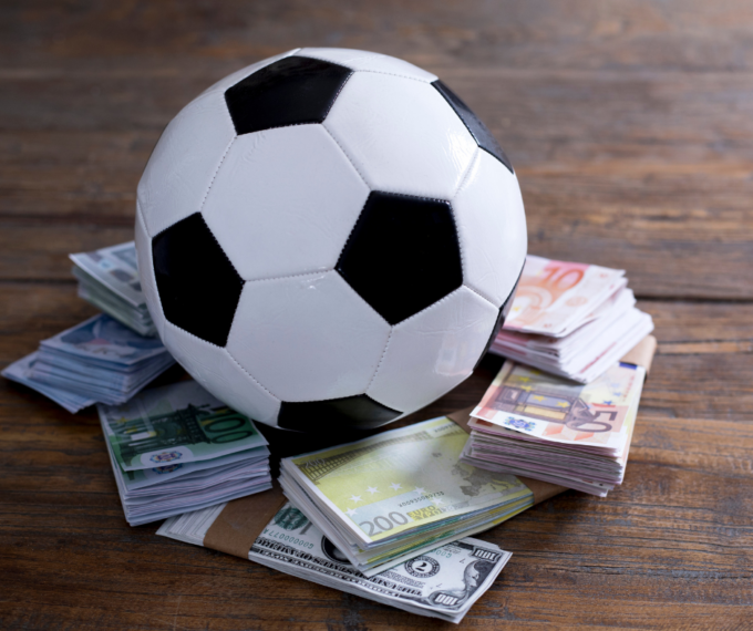 Permetteva scommesse a minorenni, attività chiude dopo la denuncia delle madri