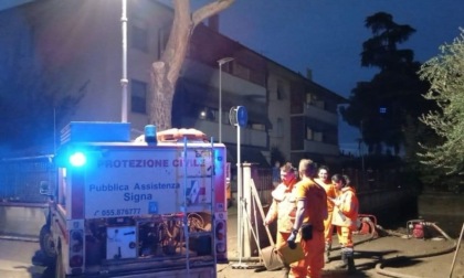 Dopo l'emergenza, restano i rifiuti ingombranti. A Prato si parte: "Ci vorranno settimane"