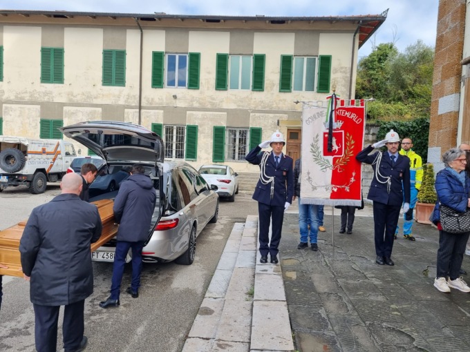 Lutto cittadino a Prato e Montemurlo in memoria delle vittime dell’alluvione