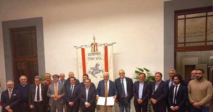 Un’ora di lavoro per gli alluvionati: l’iniziativa per aiutare imprese e cittadini