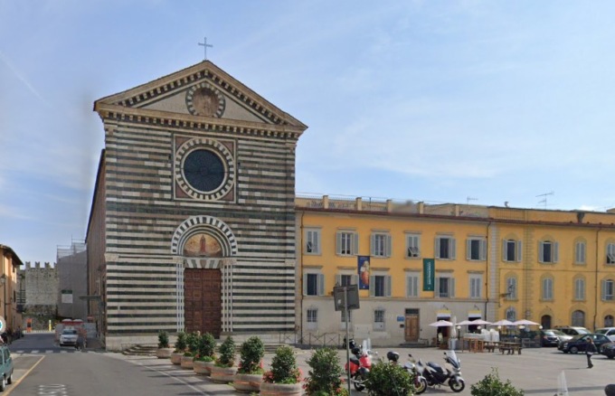 Affreschi del 600 alla chiesa San Francesco a Prato: erano stati coperti durante un restauro