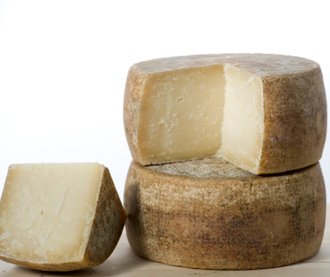 Supermercati Lidl, pecorino Deluxe prodotto ad Arezzo ritirato per Listeria: i lotti richiamati dal Ministero