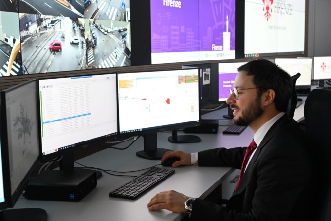 Occhi su Firenze, arriva la Smart city: telecamere per traffico, sicurezza e servizi
