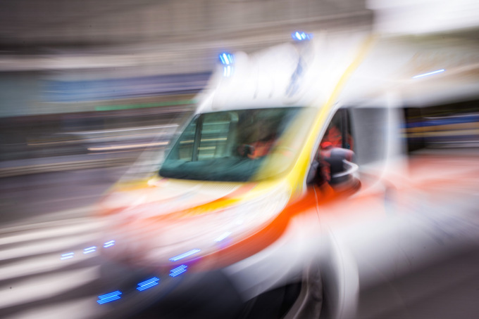 Ancora sangue sulle strade toscane: muore 17enne travolto da un’auto