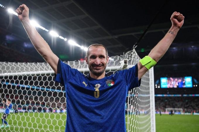 Giorgio Chiellini dice addio al calcio: nato a Pisa, ha vestito le maglie di Livorno e Fiorentina