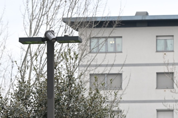 Firenze, arrivano le telecamere anti spaccio e vandalismo fuori da quattro scuole cittadine