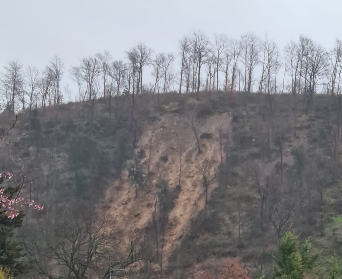Maltempo, preoccupazione per una frana a Montemurlo: 40 persone evacuate