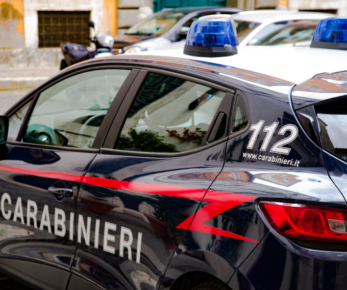 Accoltellamento a Castiglione della Pescaia: 18enne in gravi condizioni, indagini in corso