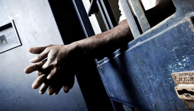 Detenuto suicida nel carcere di Massa