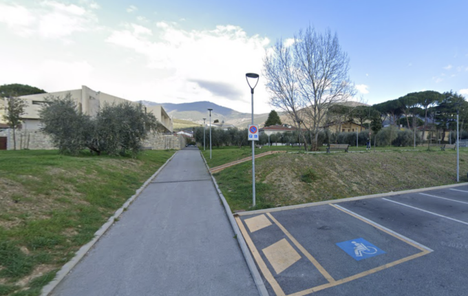 Sesto Fiorentino, il parco per bambini di Querceto come magazzino a cielo aperto per la cocaina