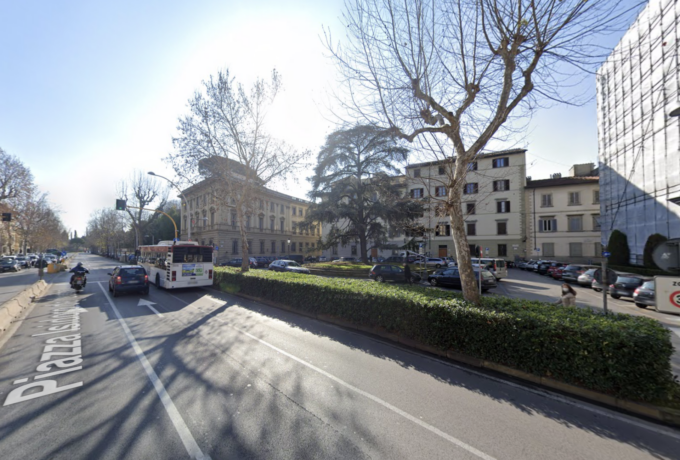 Incidente a Firenze, 50enne investito in viale Matteotti: all’ospedale in codice rosso