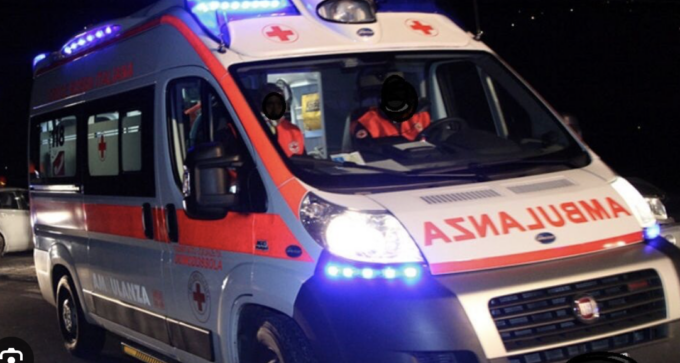 Malore improvviso mentre balla: muore a 57 anni