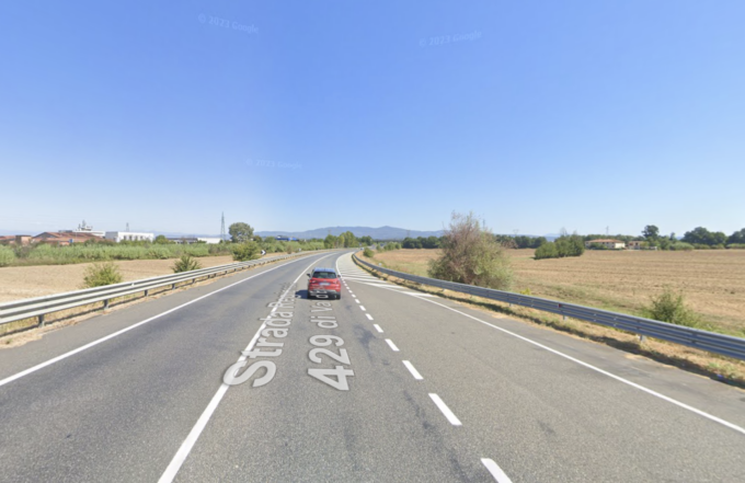 Domenica nera sulle strade di Empoli: 27enne si schianta con la moto sul guard rail. Un’ora dopo incidente con quattro feriti