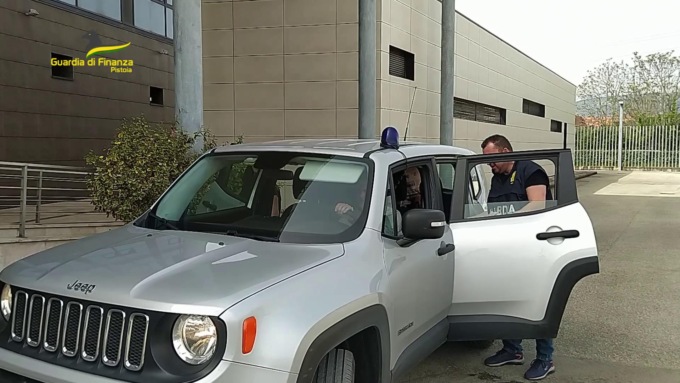 Usura ed estorsione, finisce in manette un 65enne della Valdinievole