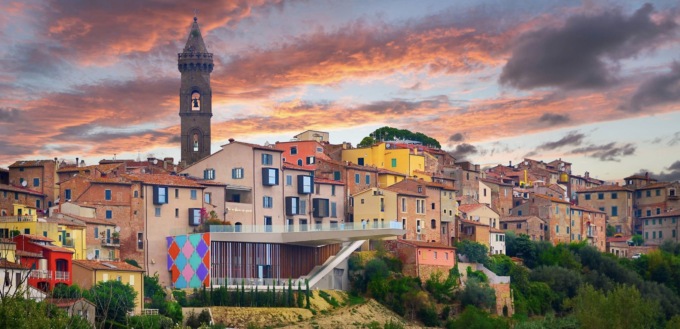 Peccioli è il Borgo dei Borghi 2024, grande festa in tutto il paese: “Non abbiamo parole”