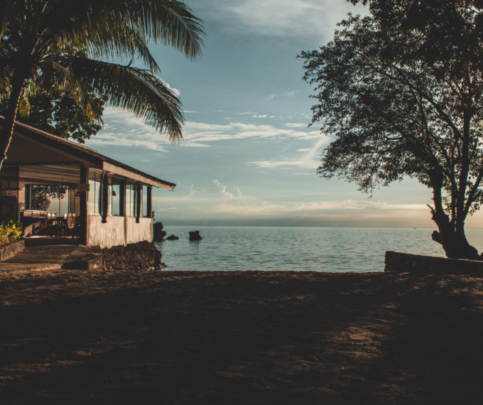 Versa 300 euro di acconto per la casa vacanza ma il proprietario scompare: l’appartamento non esiste