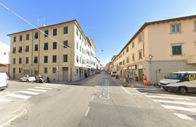 Notte di sangue a Livorno, 27enne accoltellato in Corso Mazzini