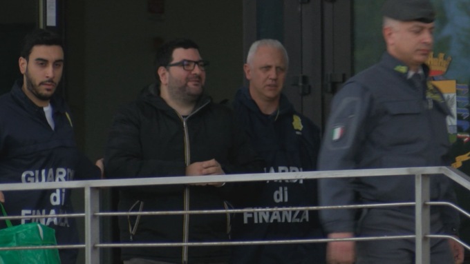 Blitz della Finanza nella sede della Pistoiese: Maurizio De Simone e Stefan Lehmann arrestati per la truffa Pnrr
