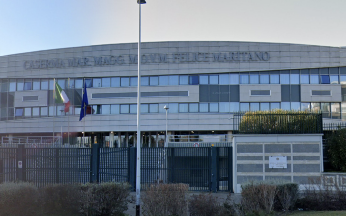 Scuola marescialli di Firenze, nuova lettera di denuncia: “Carenza di sonno ed igiene, problemi di salute e disturbi alimentari”